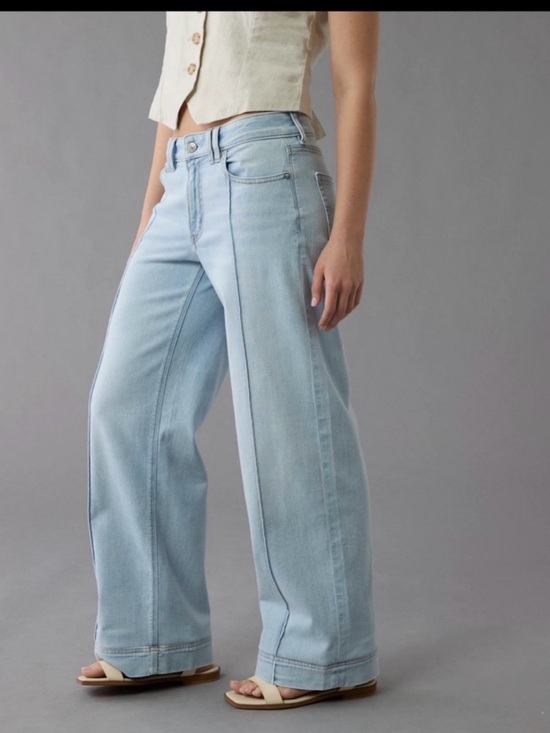 American Eagle Outfitters Denim - American Eagle Outfitters Light Blue Wide-Leg Jeans